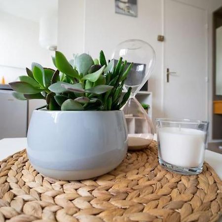 Fully Equipped Apartment Ideal For 2 People Марсель Экстерьер фото