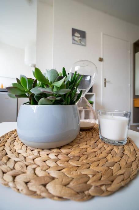 Fully Equipped Apartment Ideal For 2 People Марсель Экстерьер фото
