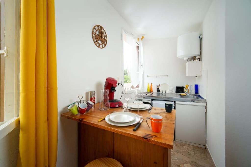 Fully Equipped Apartment Ideal For 2 People Марсель Экстерьер фото