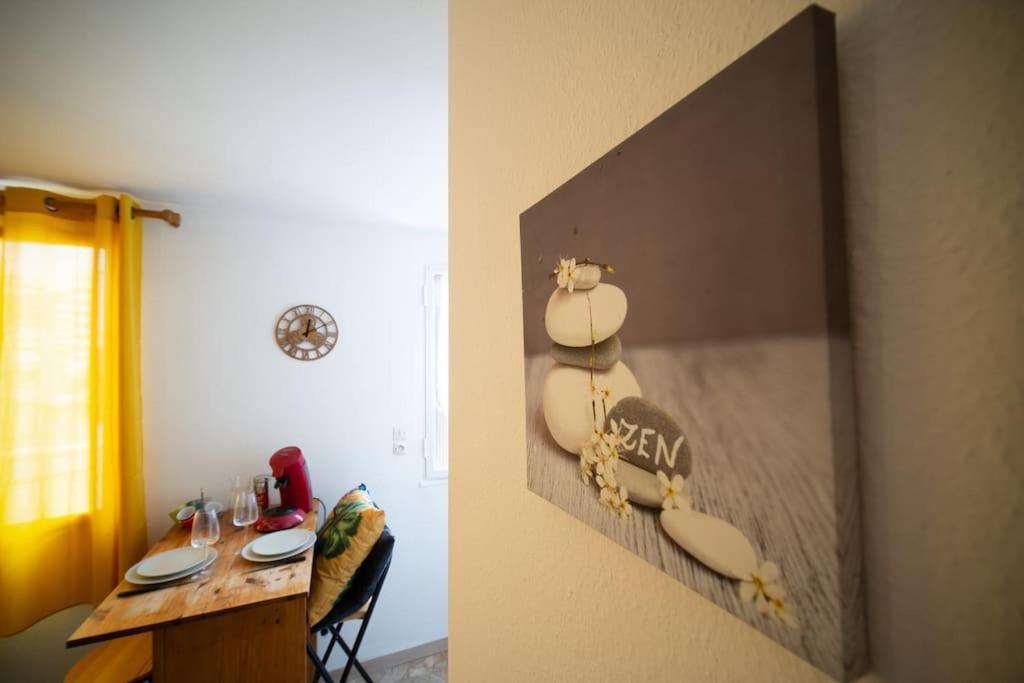 Fully Equipped Apartment Ideal For 2 People Марсель Экстерьер фото